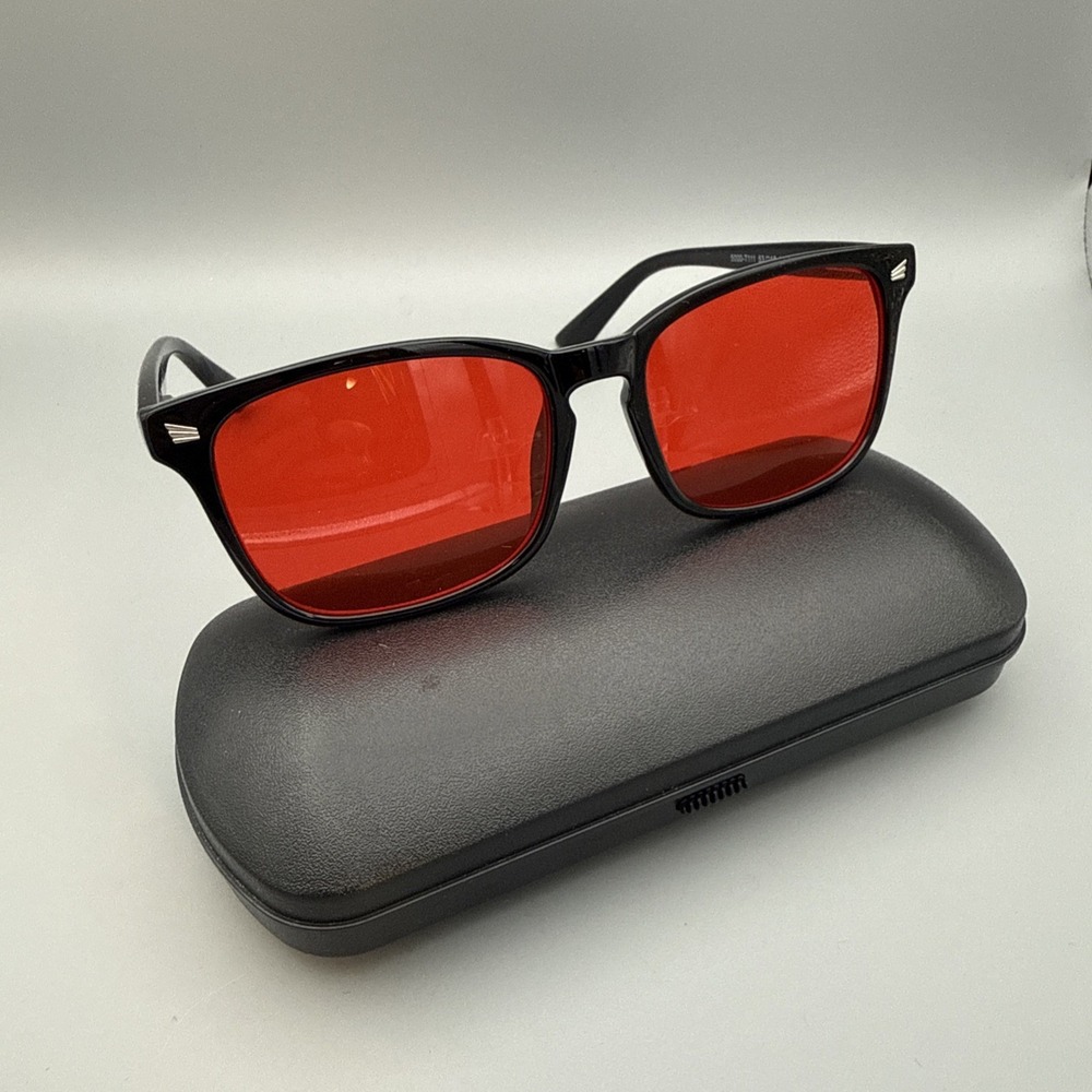TIJN Sports Sunglasses Black Square Metro Frames Red Lenses, 90S Vibe Hip Artsy